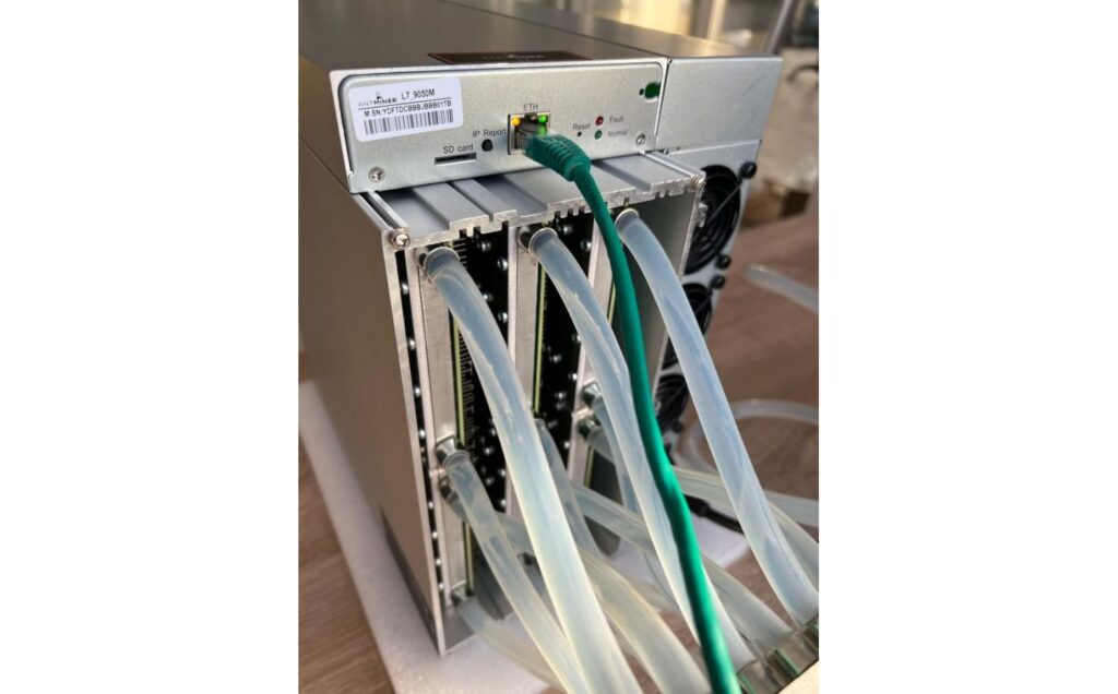 Двусторонние водоблоки для Whatsminer M30S+, M30S++, M31S++, M50